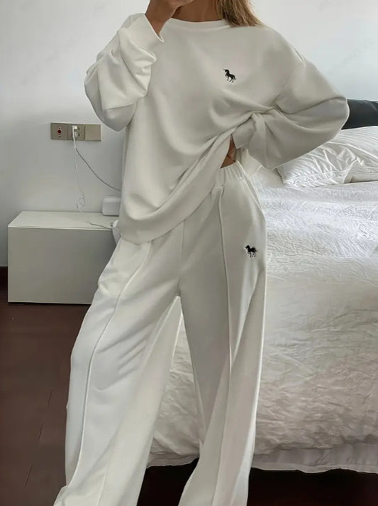 Casual Sweatshirt and Sweatpants Set