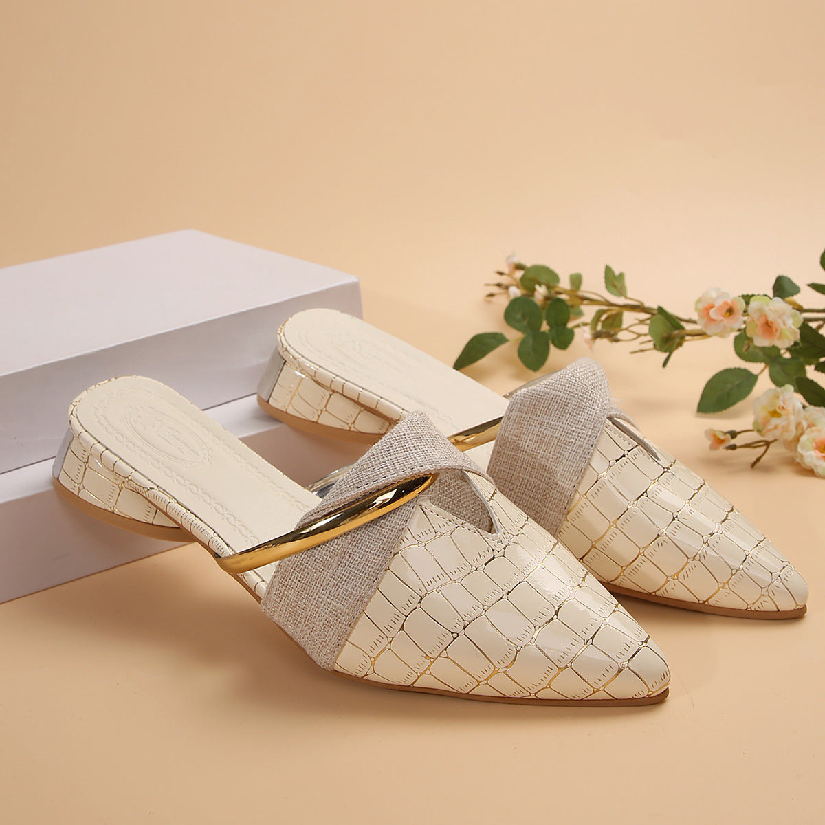 Womens Pointed Toe V-Mouth Slippers with Thick Heel