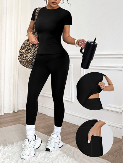 Yoga Sports Set with Pocket Shorts