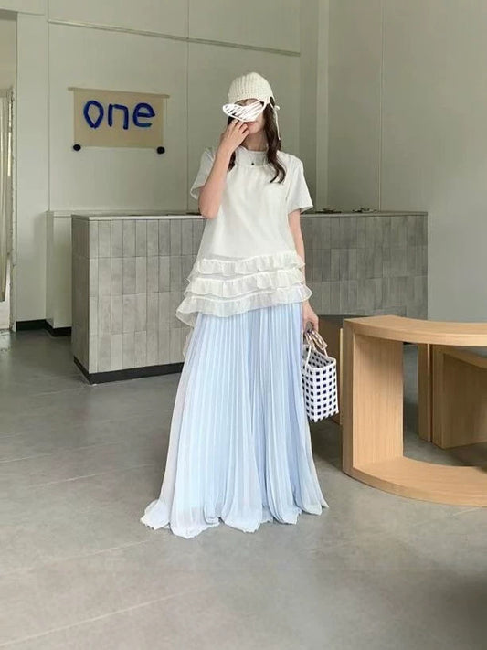 Irregular pleated skirt