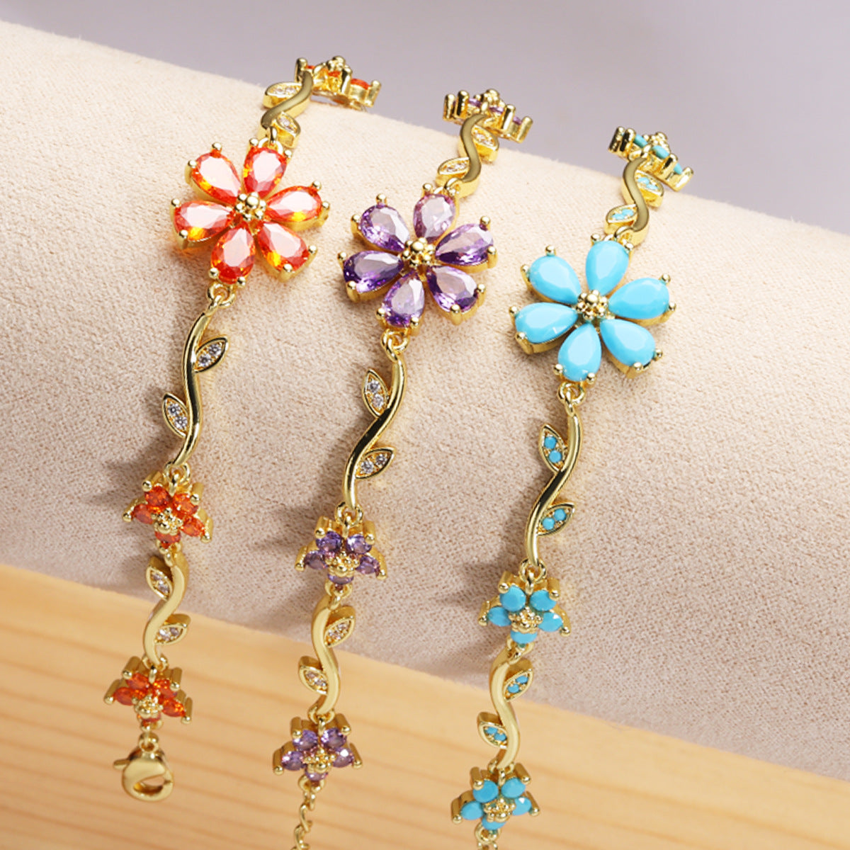 Floral Gold Plated Chain Bracelet
